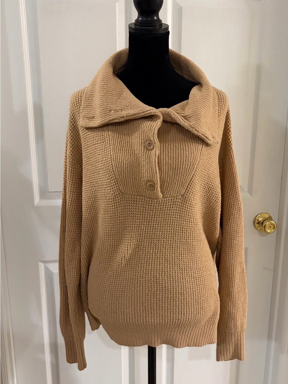 Aerie Oversized Waffle Knit Collared Sweater Beige Tan Cozy Lounge Size Small - Picture 2 of 10